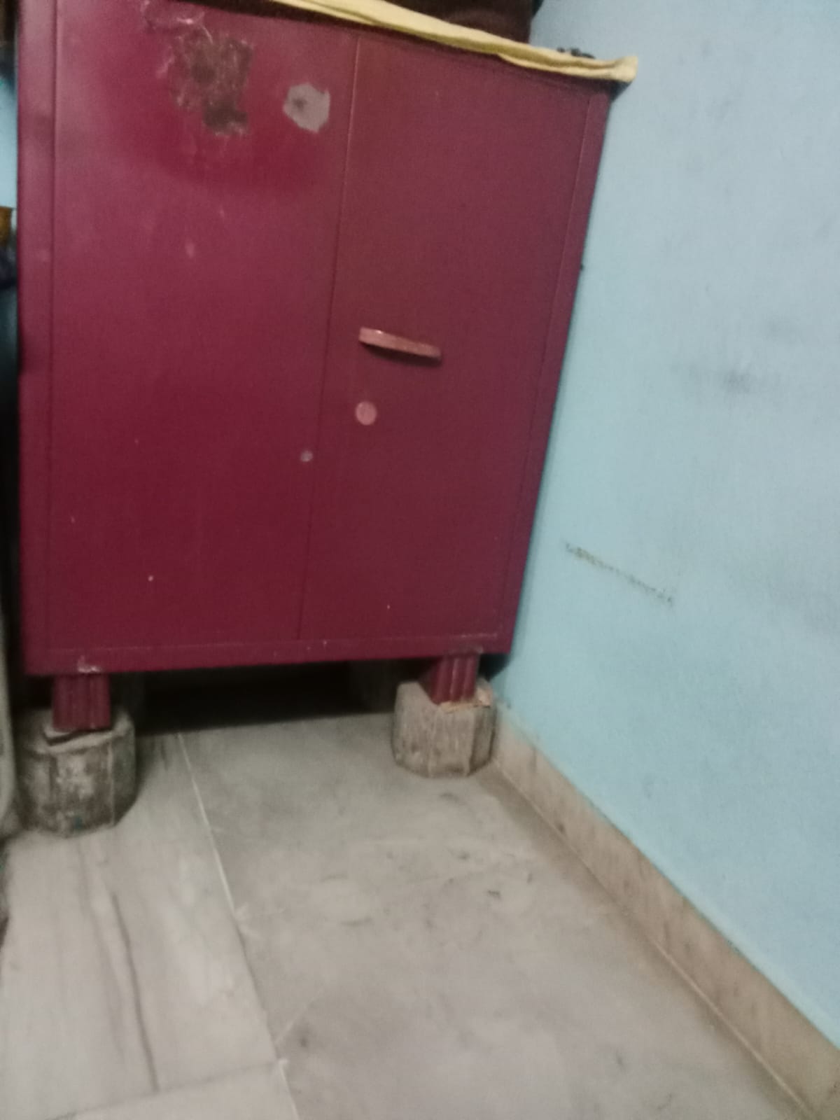 Office table, biruva, cot are for sale in Vijayawada