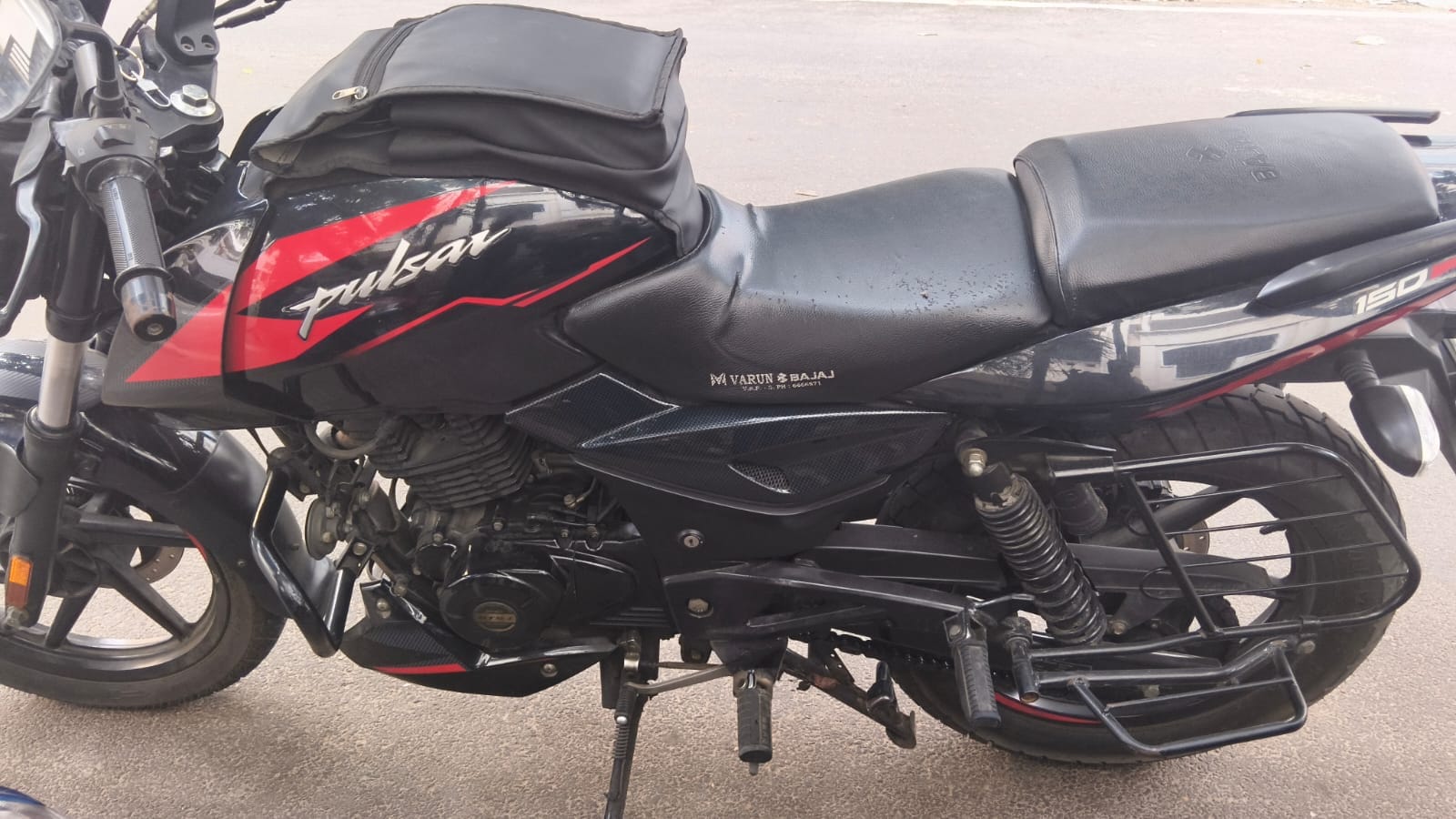 Selling 2022 model Pulsar Bike
