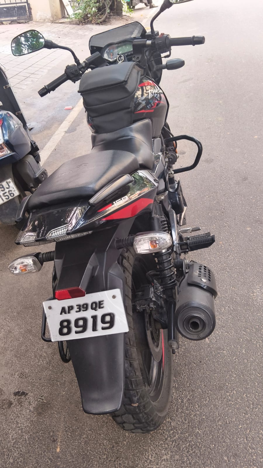 Selling 2022 model Pulsar Bike